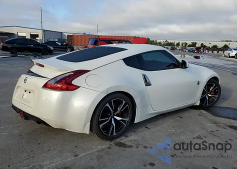 2019 Nissan 370Z Base z USA, uszkodzony, nr VIN JN1AZ4EH9KM421231